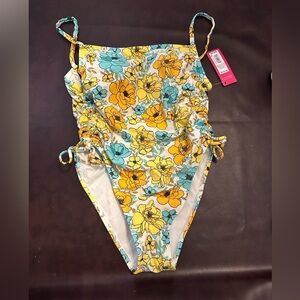 One piece swimsuit